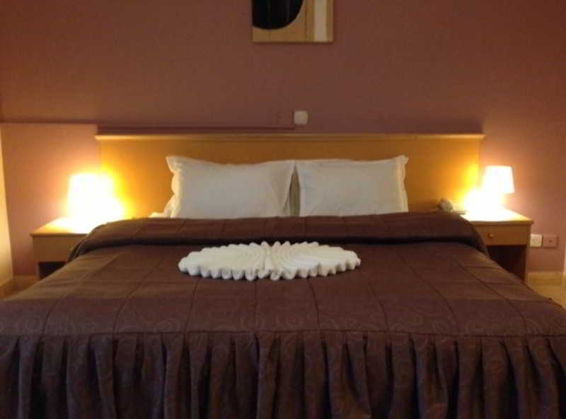 Mutrah Hotel